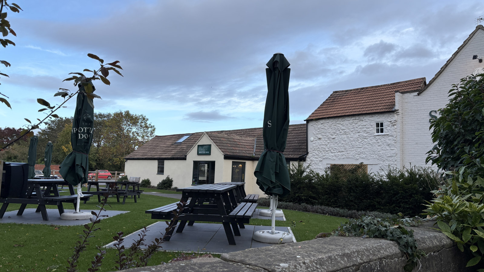 Pub garden Spotted Dog High Coniscliffe